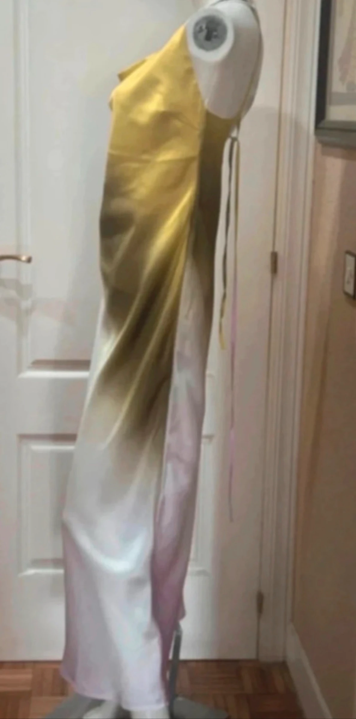 Robe satinée dégradée Taille M – photo 2